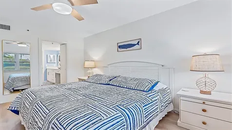 1204 Siesta Bayside Drive Sarasota FL 34242