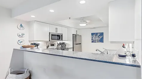 1204 Siesta Bayside Drive Sarasota FL 34242