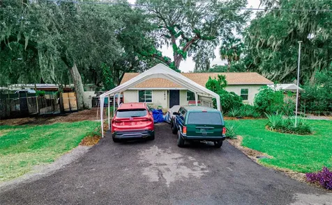 1672 Magnolia Lane Kissimmee FL 34746