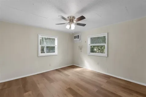 12786 SW 49th Terrace Webster FL 33597