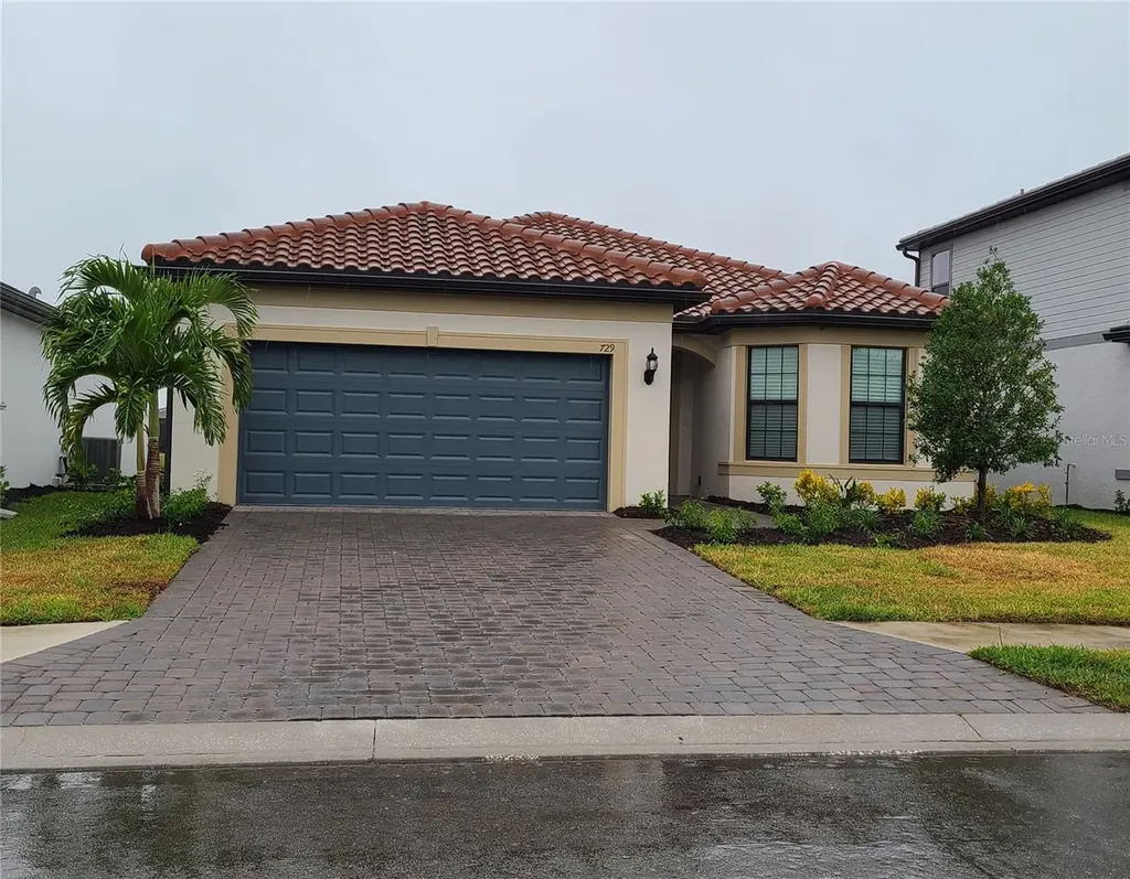 729 Gadwall Court Bradenton FL 34212