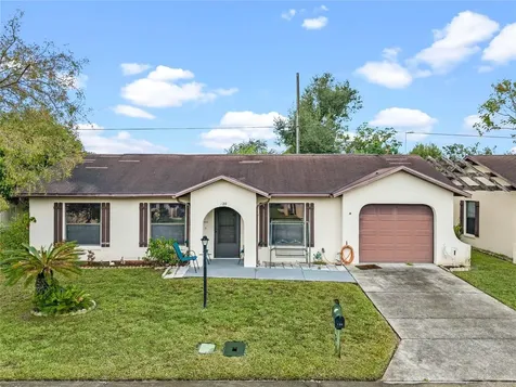 120 Trinity Circle Haines City FL 33844
