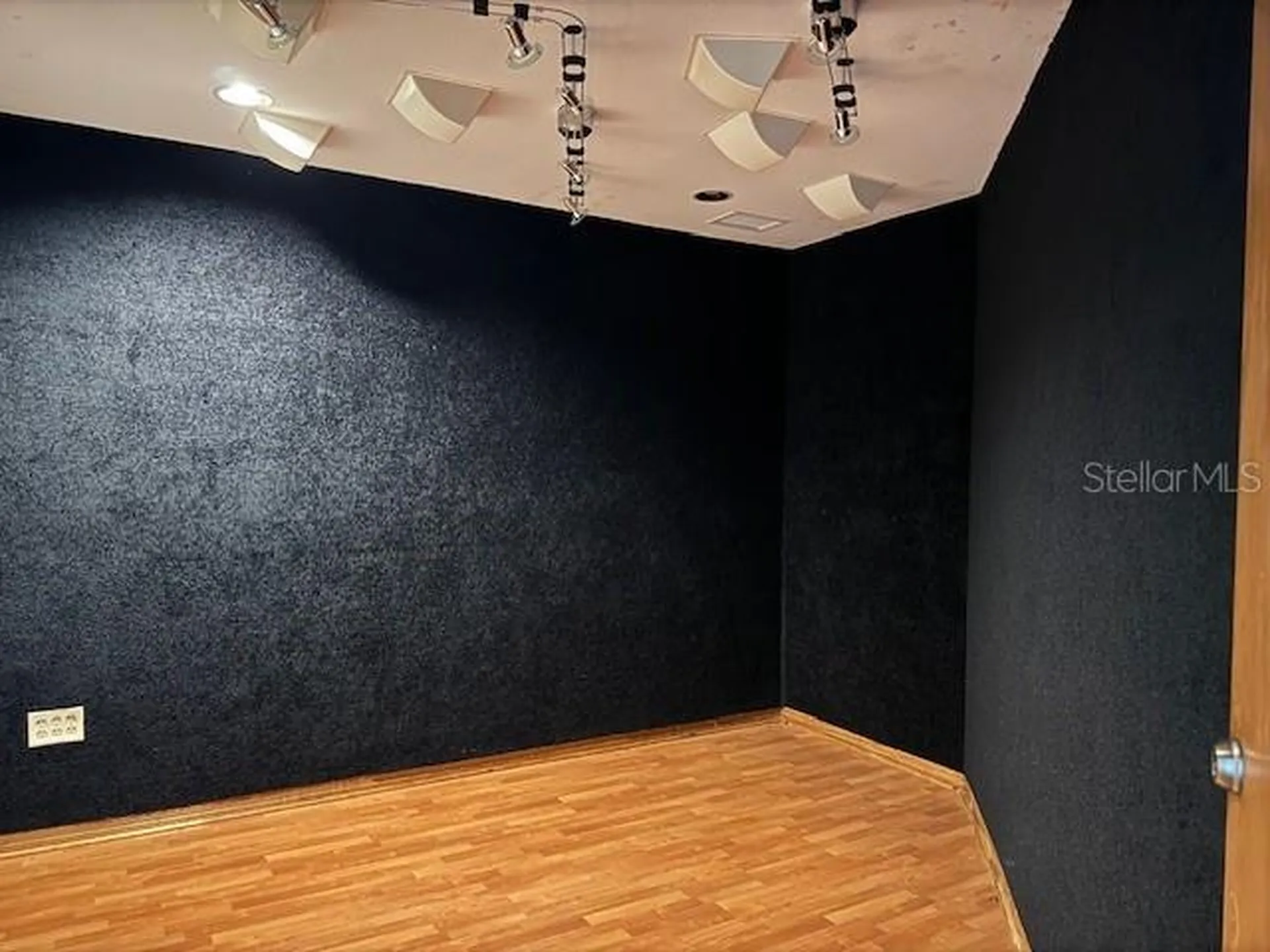 1118 S Orange Avenue Orlando FL 32806