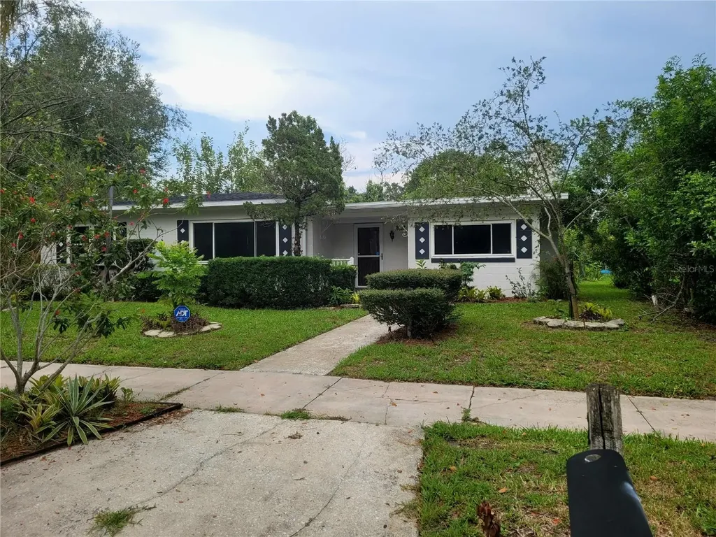 2013 S Holly Avenue Sanford FL 32771