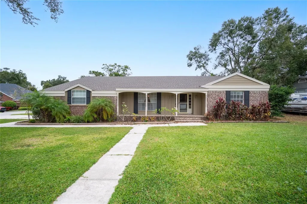 1602 Lakewood Drive N Lakeland FL 33813