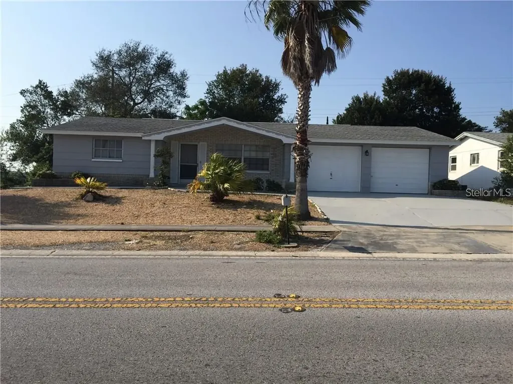 5038 Flora Avenue Holiday FL 34690