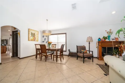 1432 Barn Owl Loop Sanford FL 32773