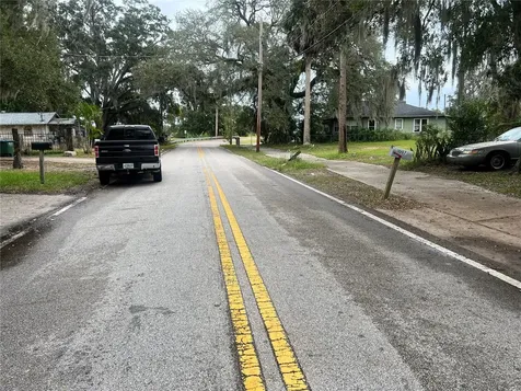 1016 W 8th Street Sanford FL 32771