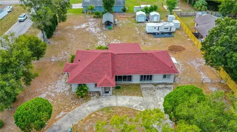 5798 58th Street N St Petersburg FL 33709