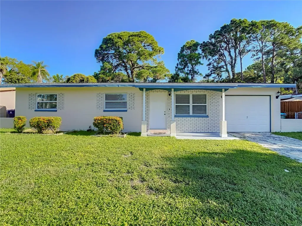 6307 57th Avenue N St Petersburg FL 33709
