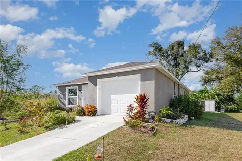 151 1st Street Winter Haven FL 33880