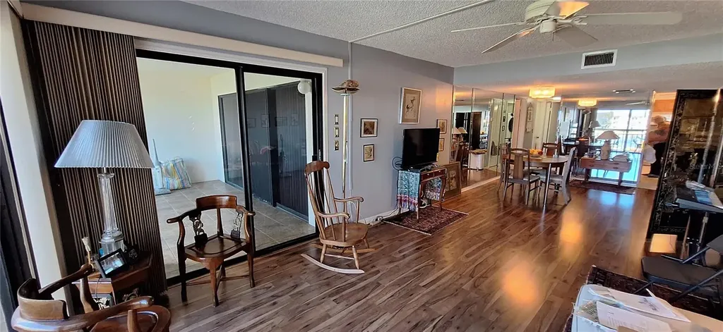 7907 Sailboat Key Boulevard S South Pasadena FL 33707