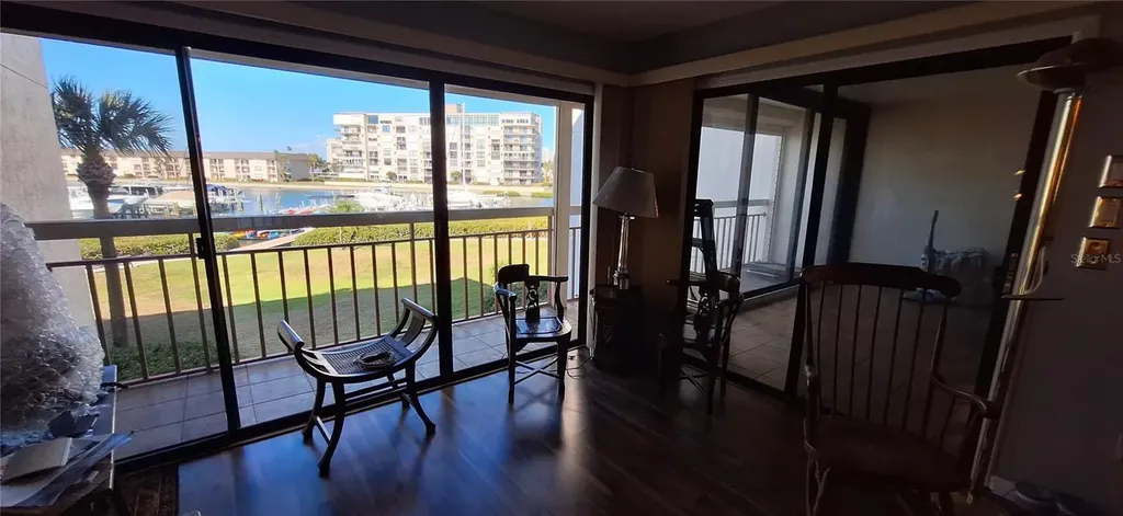 7907 Sailboat Key Boulevard S South Pasadena FL 33707