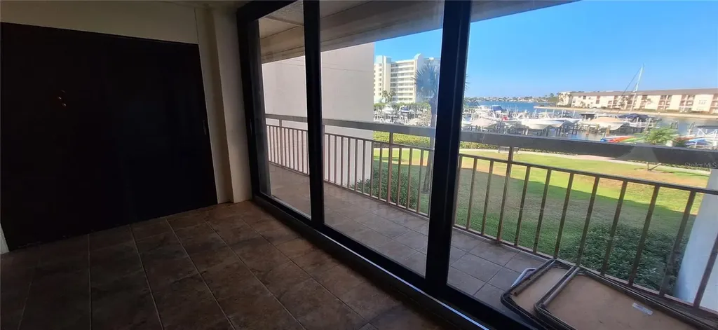 7907 Sailboat Key Boulevard S South Pasadena FL 33707
