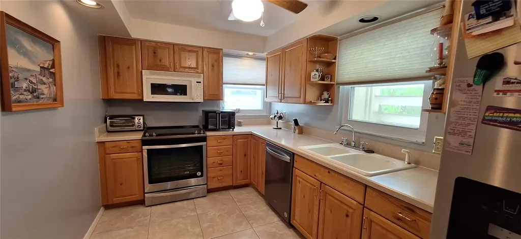 7907 Sailboat Key Boulevard S South Pasadena FL 33707
