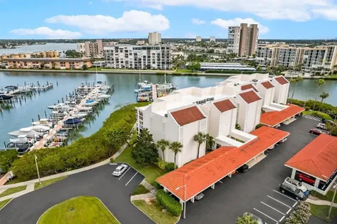 7907 Sailboat Key Boulevard S South Pasadena FL 33707