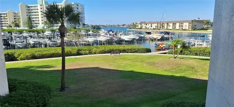 7907 Sailboat Key Boulevard S South Pasadena FL 33707