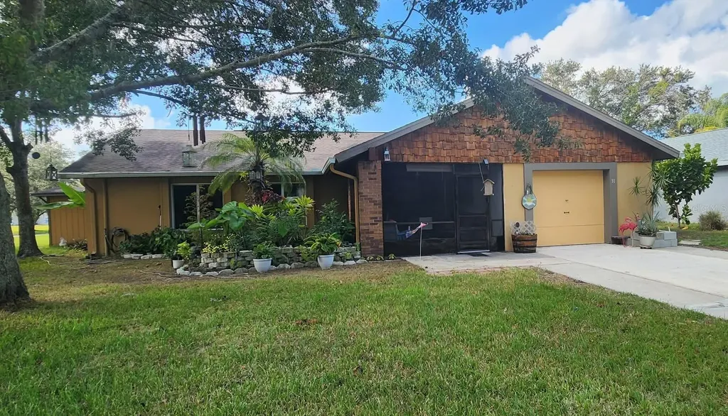31 Chip Court Kissimmee FL 34759