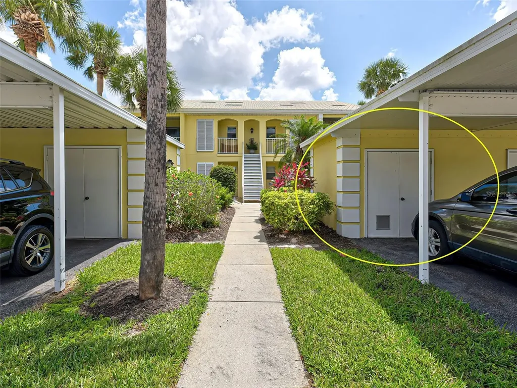 418 Cerromar Court Venice FL 34293