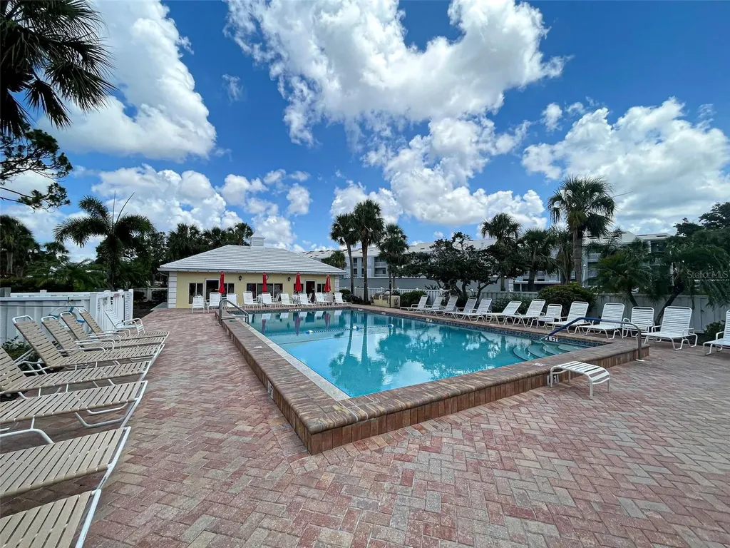 418 Cerromar Court Venice FL 34293