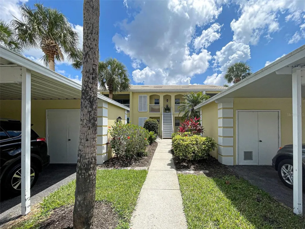 418 Cerromar Court Venice FL 34293