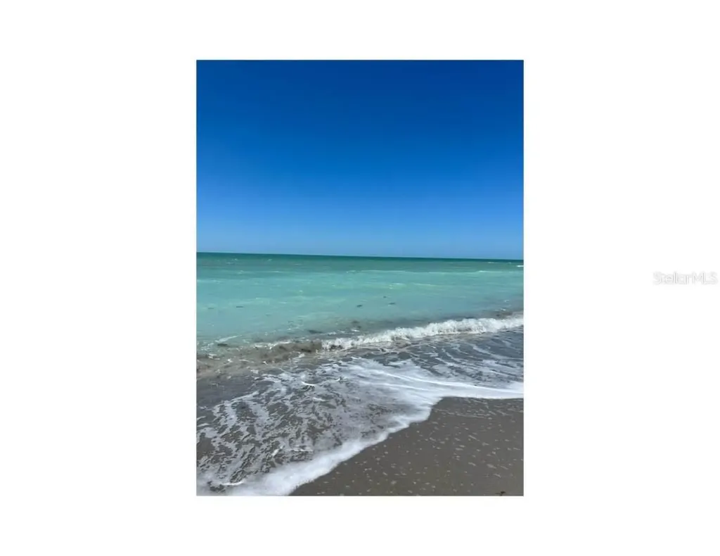 418 Cerromar Court Venice FL 34293