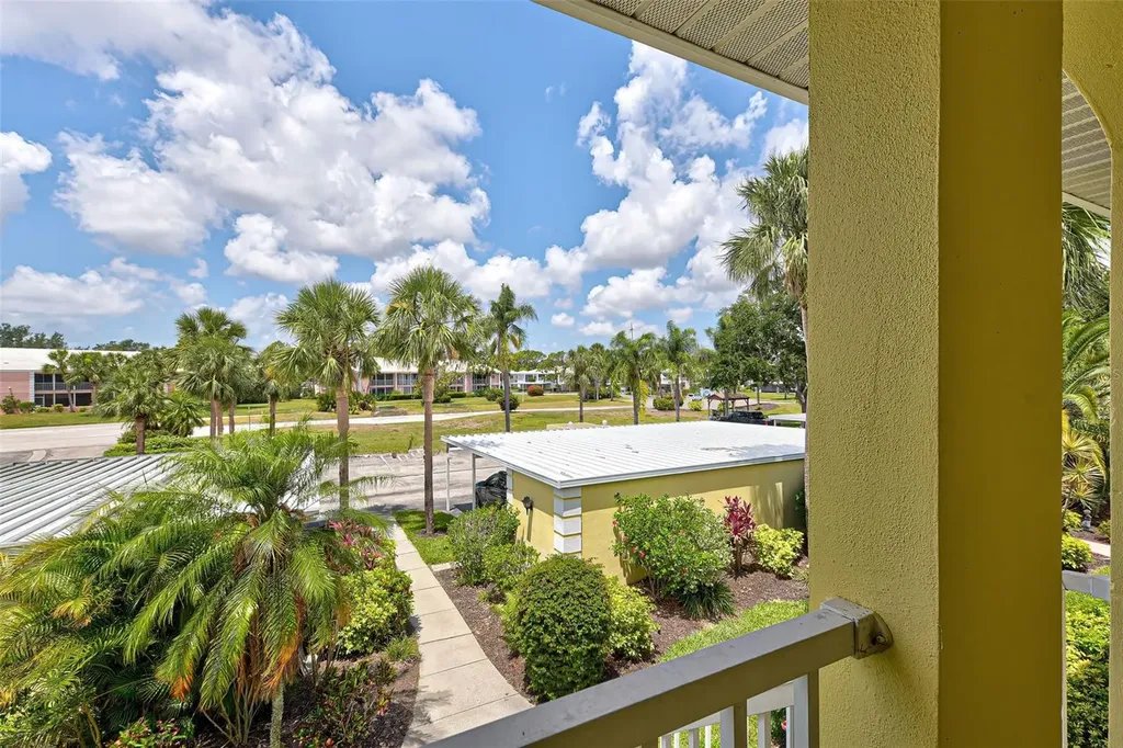 418 Cerromar Court Venice FL 34293