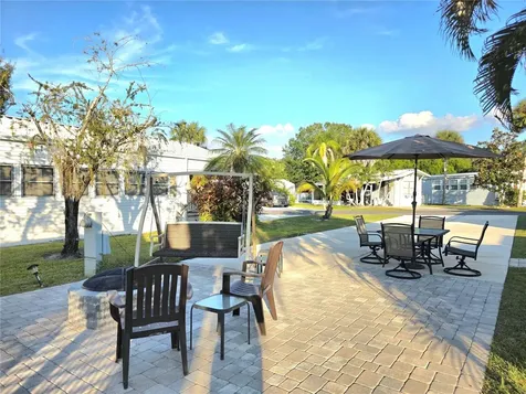 26 W Appaloosa Trail River Ranch FL 33867