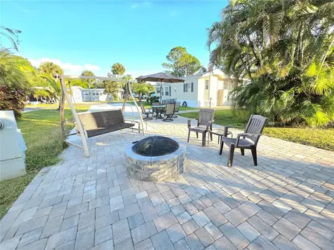 26 W Appaloosa Trail River Ranch FL 33867