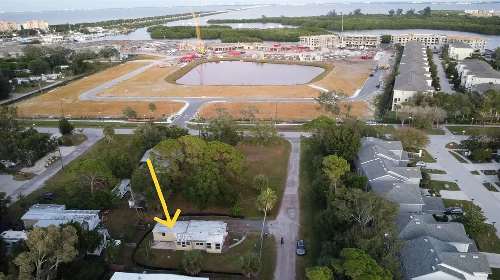 1331 Mentone Drive NE St Petersburg FL 33702