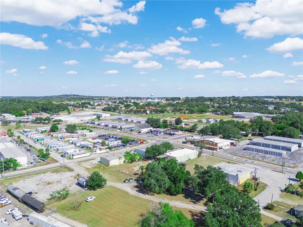 194 Drive J A Wiltshire Avenue E Lake Wales FL 33853