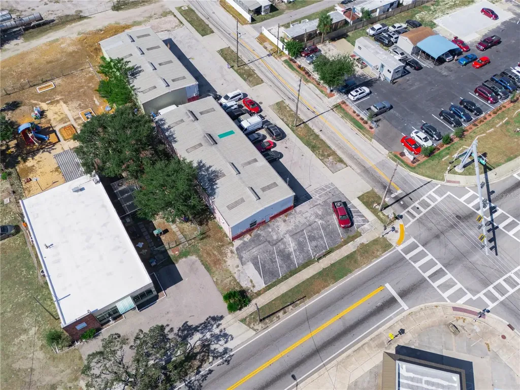 194 Drive J A Wiltshire Avenue E Lake Wales FL 33853