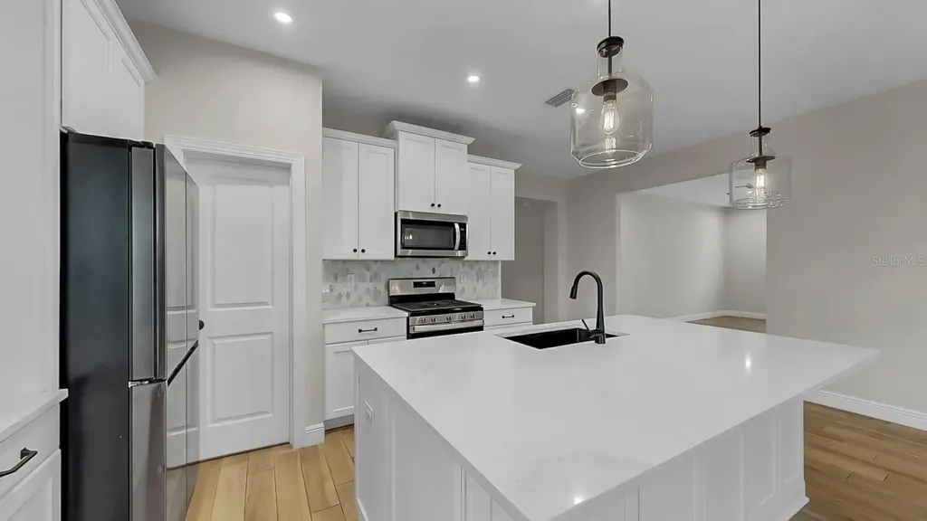 5524 Del Coronado Drive Apollo Beach FL 33572