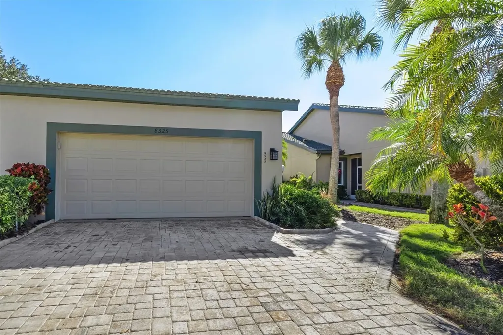 8525 54th Avenue Circle E Bradenton FL 34211