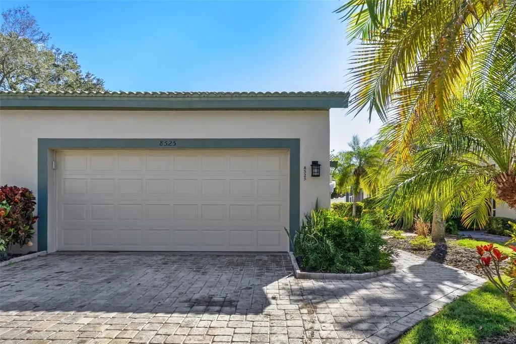 8525 54th Avenue Circle E Bradenton FL 34211