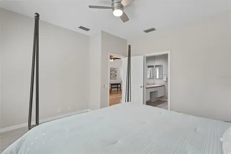 8525 54th Avenue Circle E Bradenton FL 34211