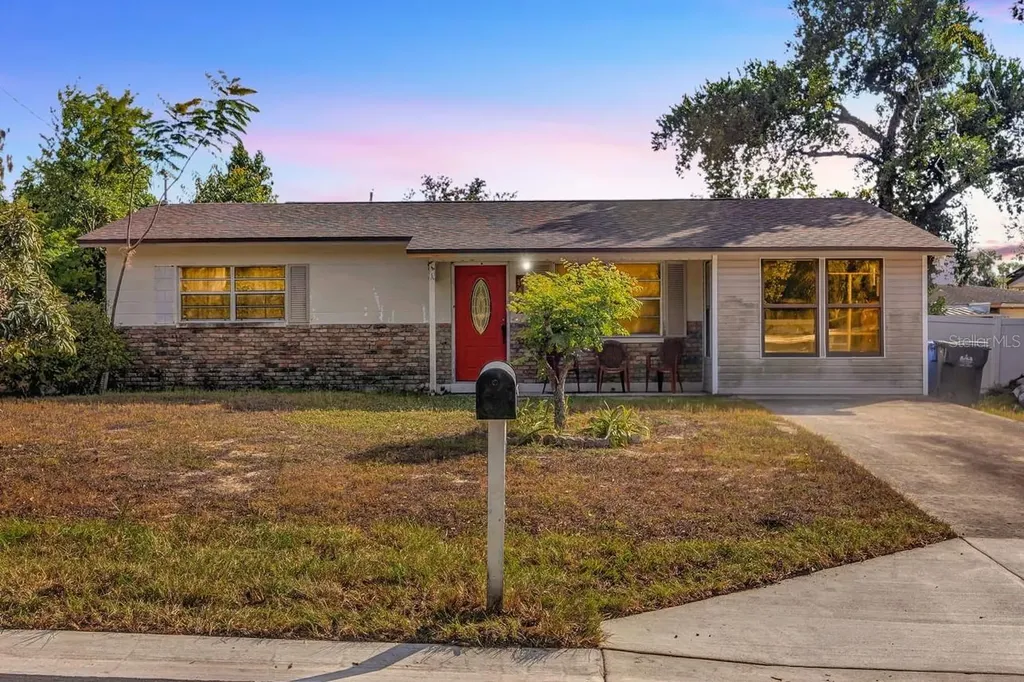 7005 Baywood Drive Tampa FL 33637