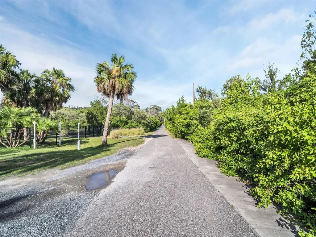 4915 South Road New Port Richey FL 34652
