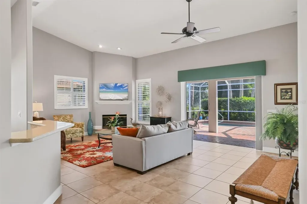 8945 Olde Hickory Avenue Sarasota FL 34238