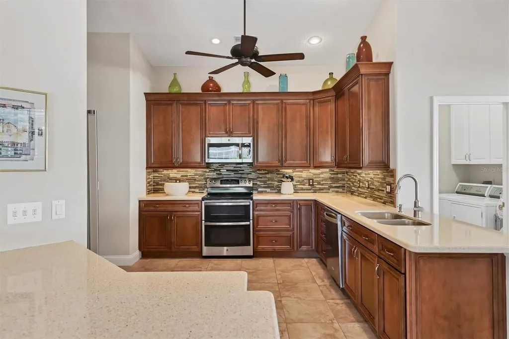 8945 Olde Hickory Avenue Sarasota FL 34238