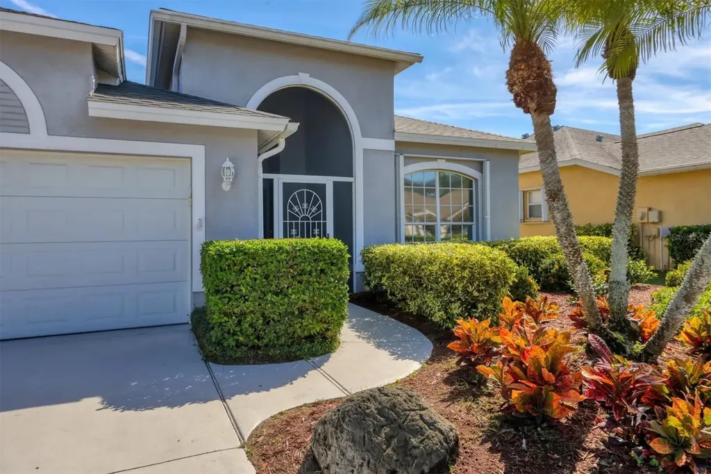 8945 Olde Hickory Avenue Sarasota FL 34238