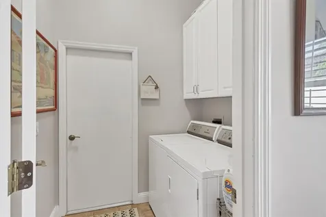 8945 Olde Hickory Avenue Sarasota FL 34238