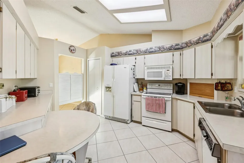 26209 Newcombe Circle Leesburg FL 34748