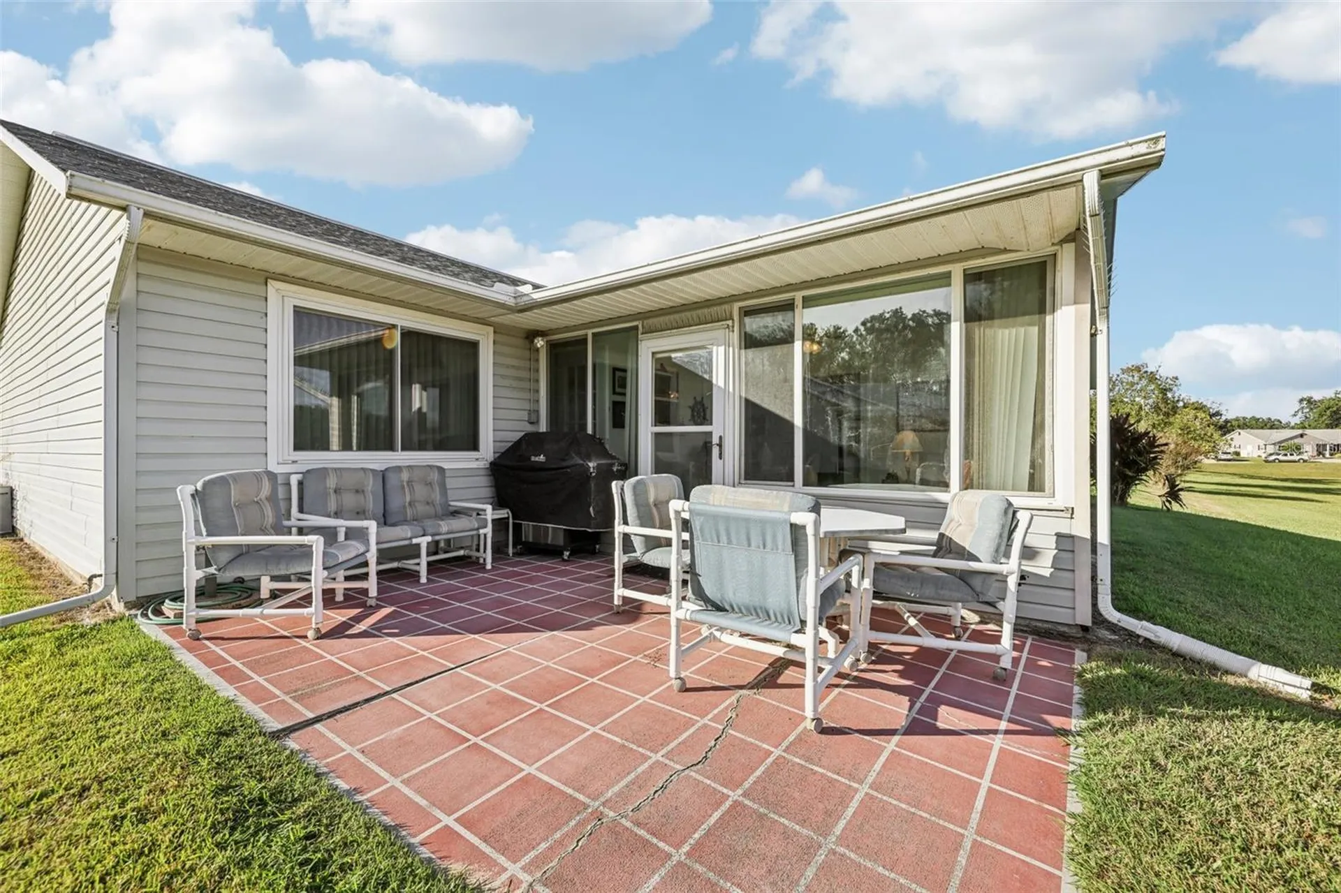 26209 Newcombe Circle Leesburg FL 34748