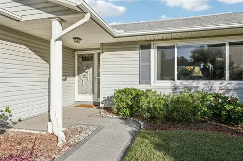 26209 Newcombe Circle Leesburg FL 34748