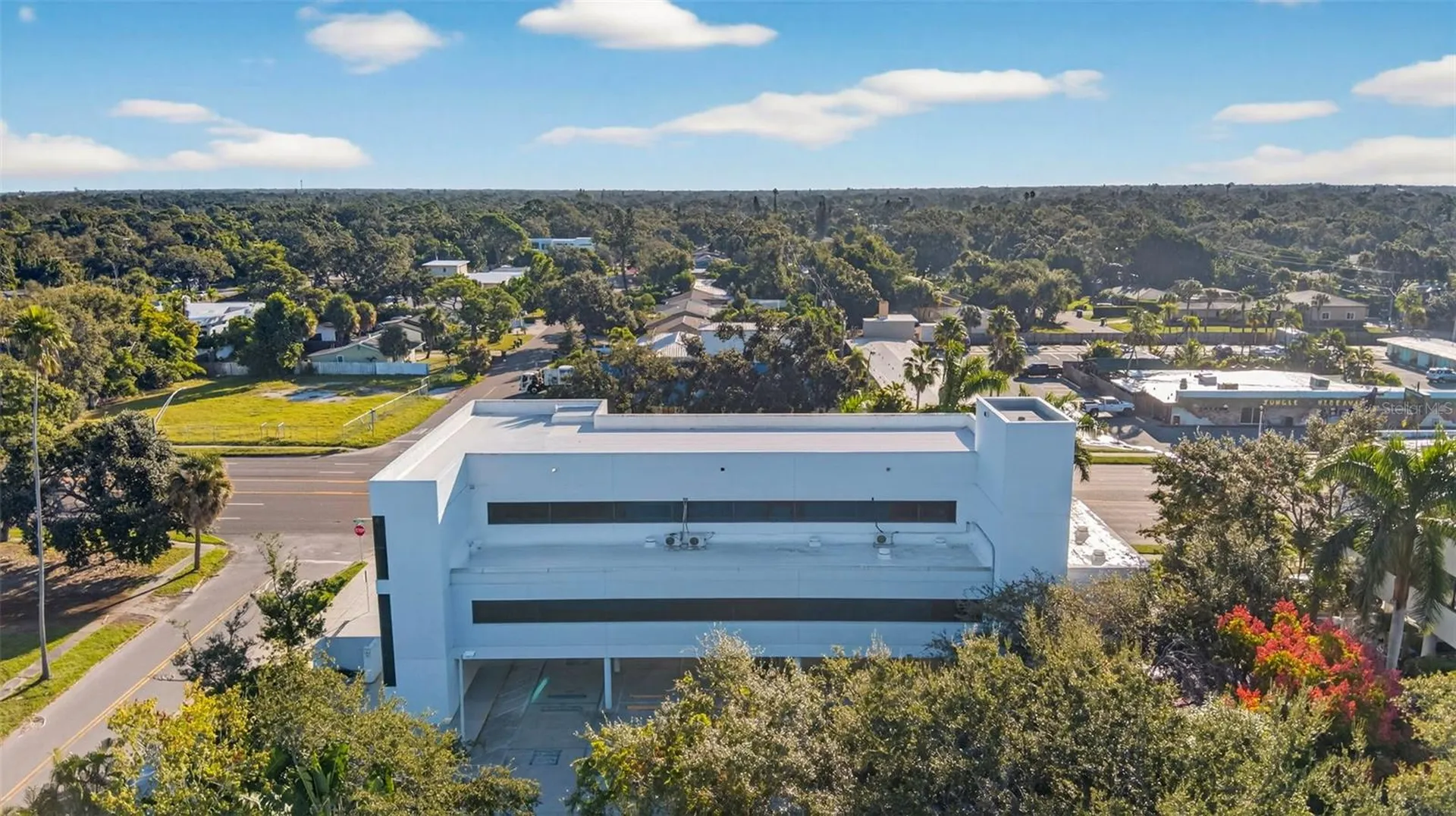 2426 S Tamiami Trail Sarasota FL 34239