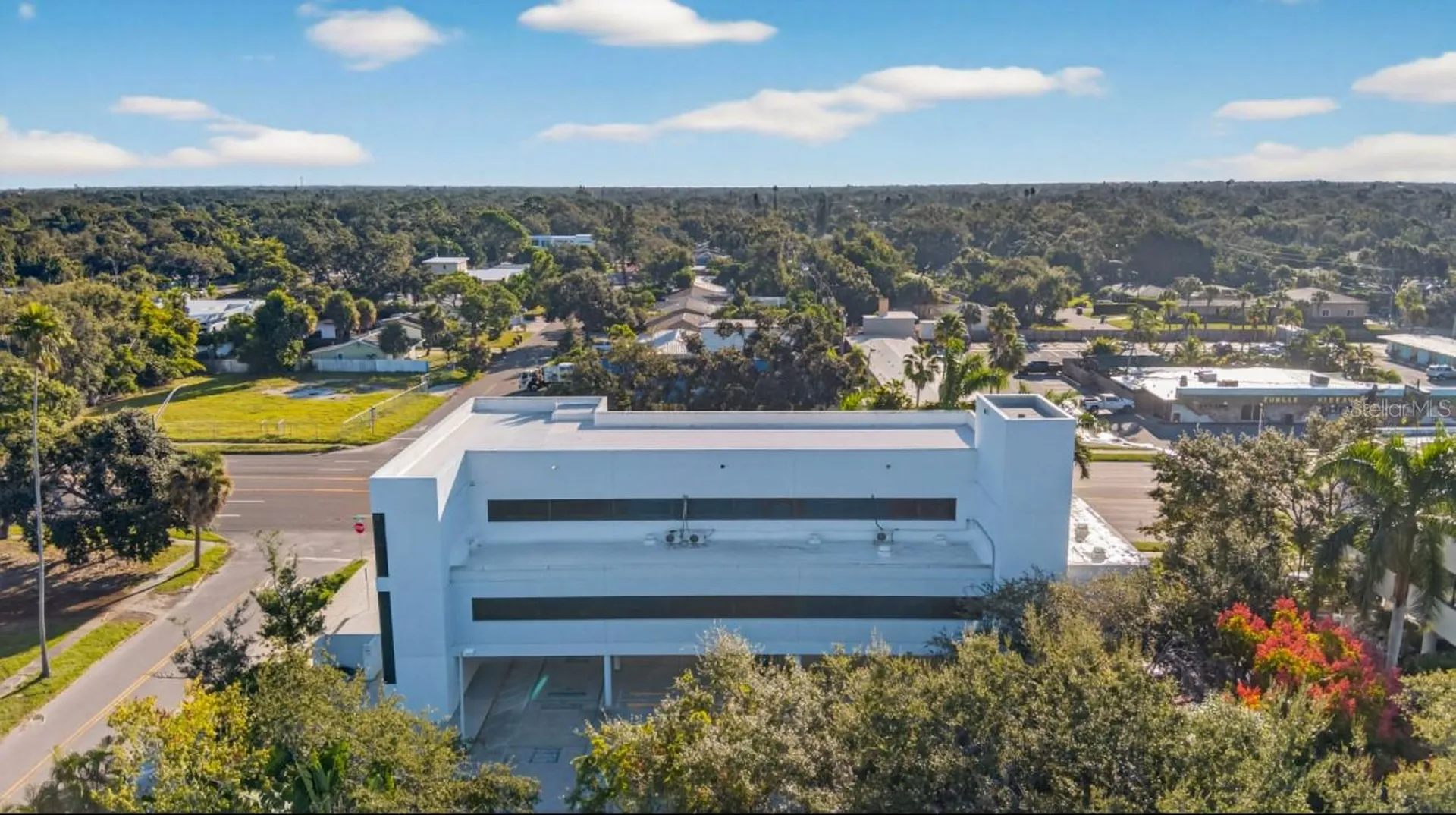 2426 S Tamiami Trail Sarasota FL 34239