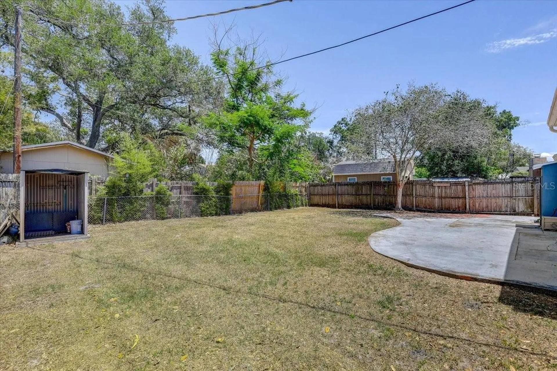 911 W Candlewood Avenue Tampa FL 33603