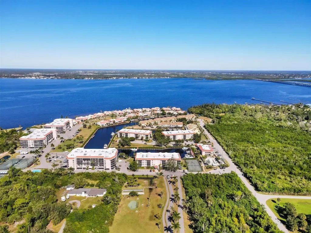 25188 Marion Avenue Punta Gorda FL 33950
