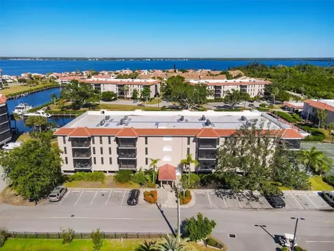 25188 Marion Avenue Punta Gorda FL 33950